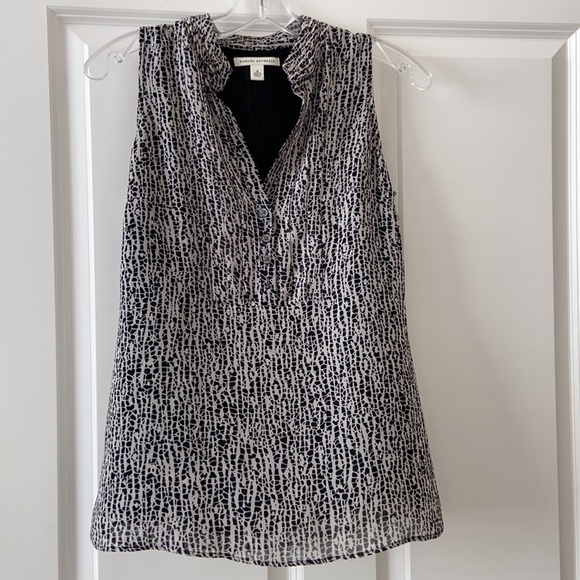 🌟NBW Banana Republic Sleeveless Chiffon Blouse, 0🌟 - Picture 9 of 10